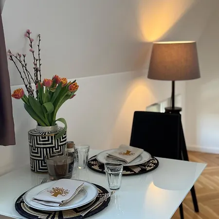 Schwere Reiter Straße Apartamento