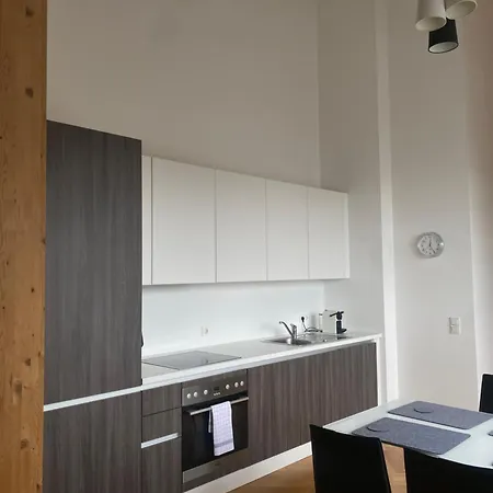 Schwere Reiter Strasse München