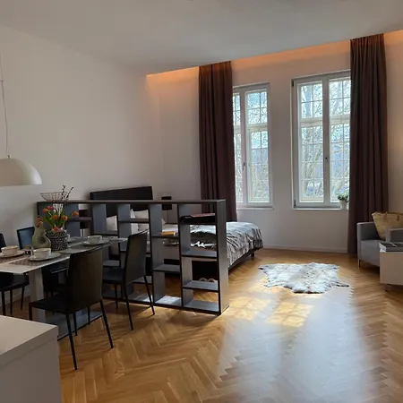 Appartement Schwere Reiter Strasse