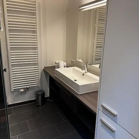 Apartment Schwere Reiter Strasse *